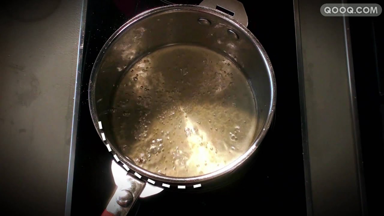 Technique Pour Deglacer Les Sucs De Cuisson Youtube