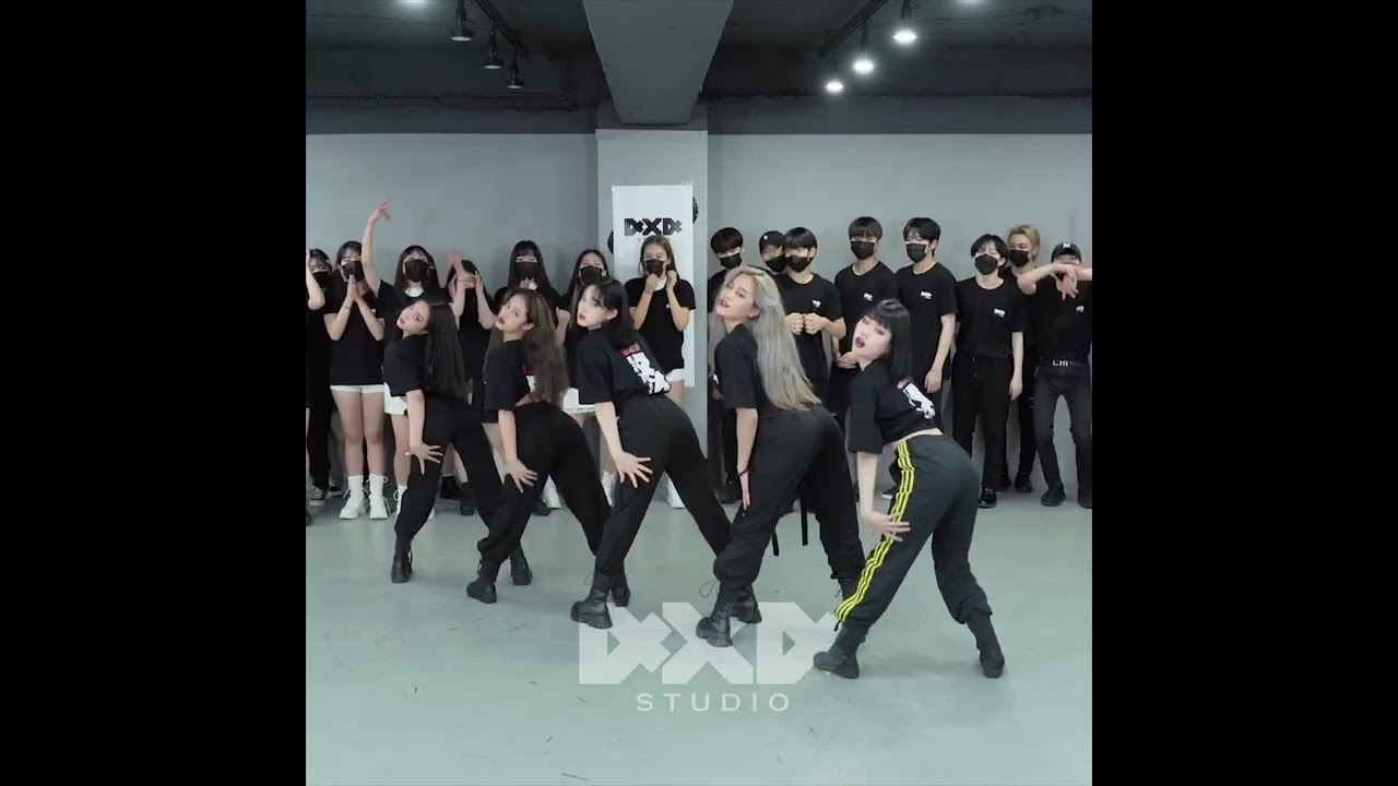 Short Clip Cardi B WAP I Choreography 4X4 ONLINE BUSKING SHORTS YouTube
