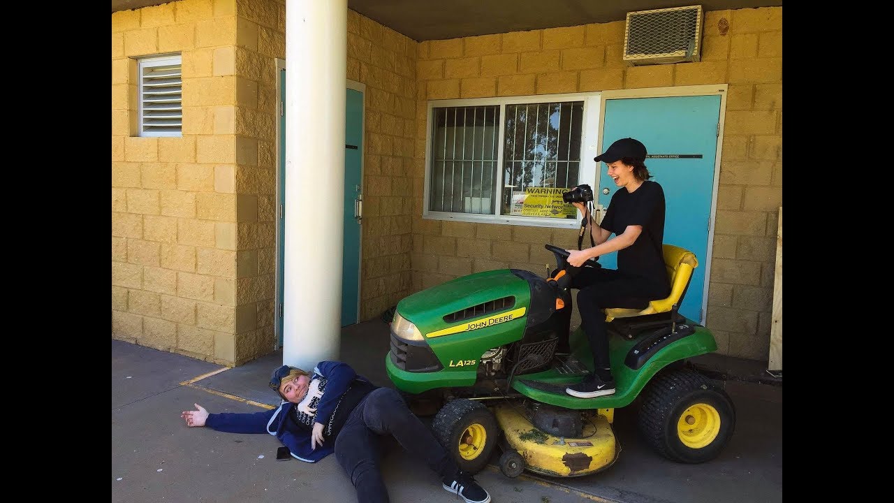 David Dobrik & Shane Dawson Collab! (SURPRISING FANS)