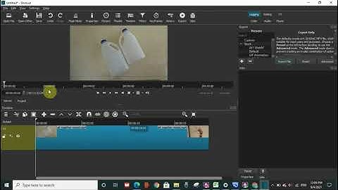 How to zoom in out a timeline on Shotcut