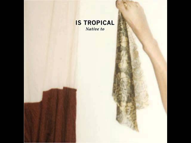 Is Tropical - Clouds acordes
