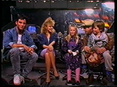 Kylie Minogue Co-hosting Countdown 1987