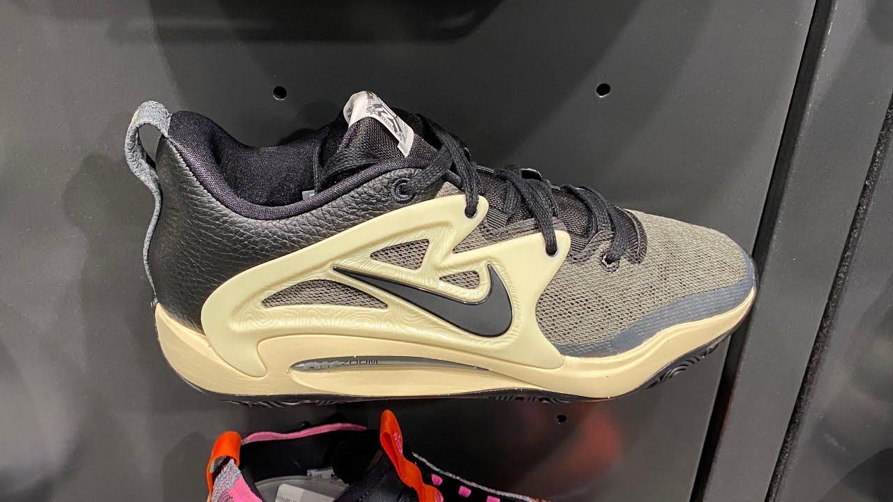 Size 7.5 Nike KD 15 50 Years of Hip Hop Black Mens Basketball Shoes FJ1216-001 Nike KD 15 50 Years of Hip Hop - FJ1216-001 Raffles & Where  main image 3