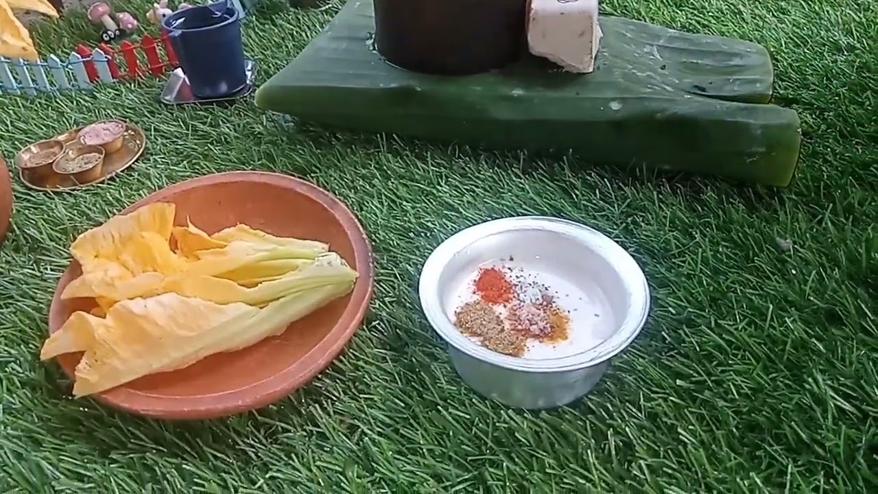 Crispy Pumpkin Flower Pakoda || Fried Squash blossoms 