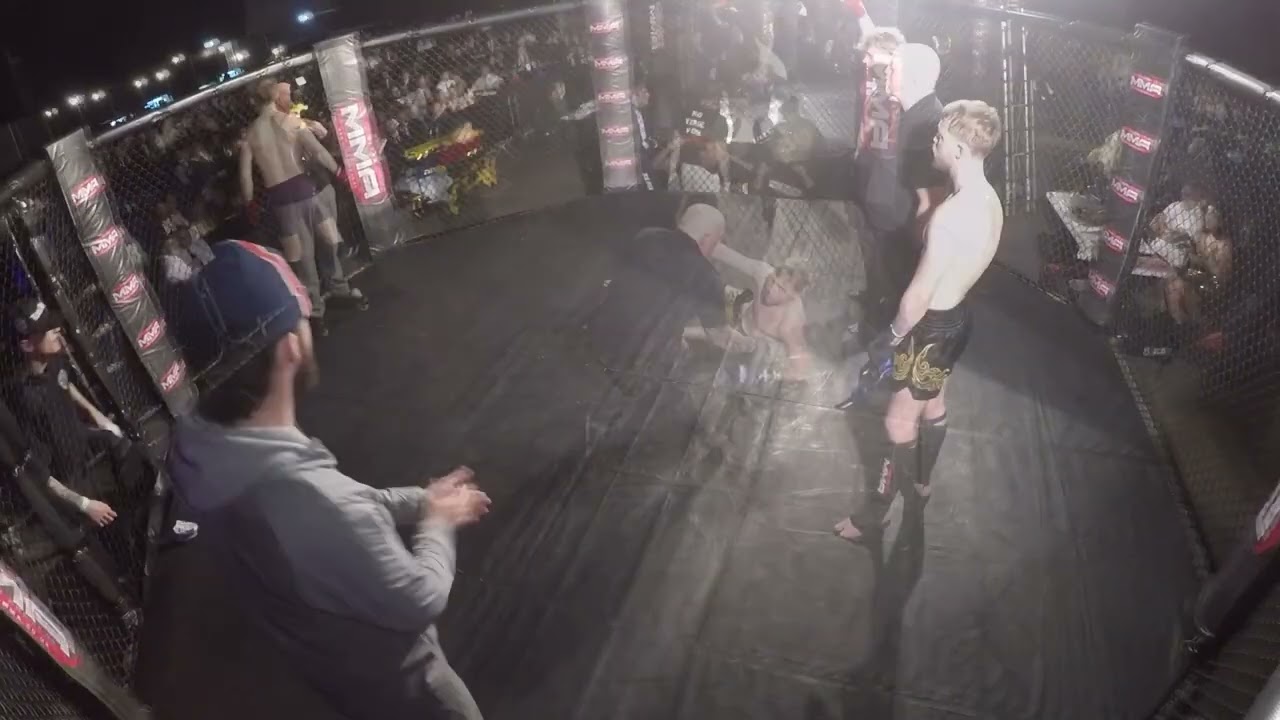MANCHESTER | MMA | DAVID GARDNER VS STOPPER STOTTY