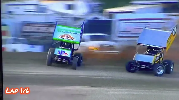 DJ NETTO FLIPPED OFF RICKY SANDERS WHILE PASSING H...