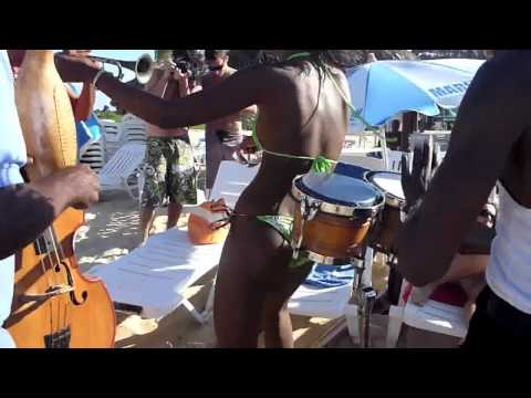 cuban girl dancing  Crazy