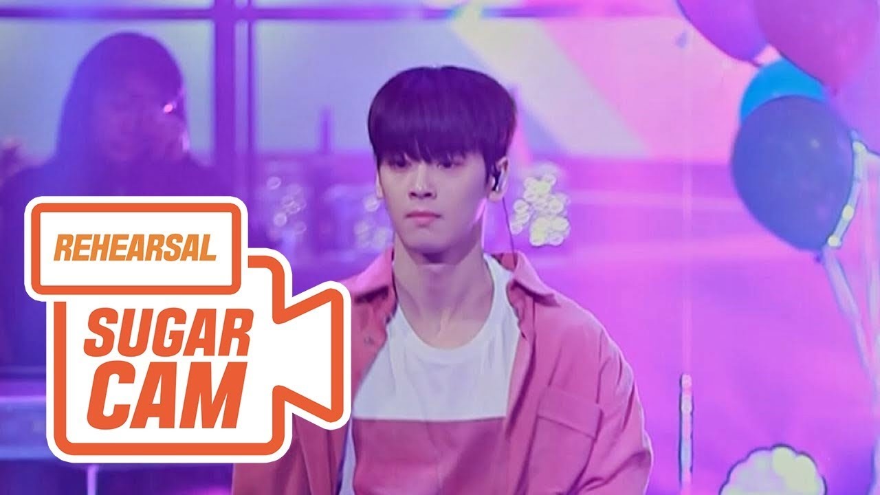 [슈가캠] 아스트로 ASTRO 은우 EUNWOO - '2018 그림자'♪ (세로캠ver.)