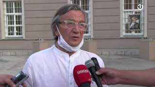 Trebinje: Otvorena izložba slika 'Zagrljaji'