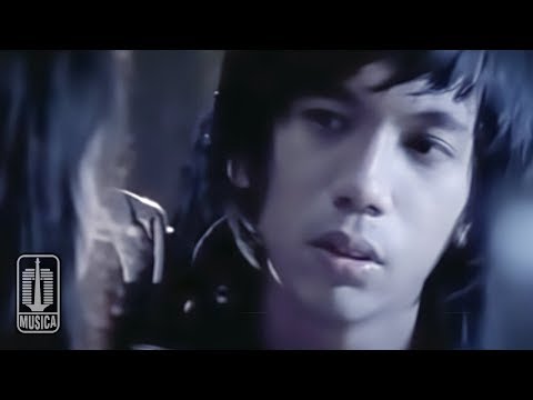 D'MASIV - Diantara Kalian (Official Music Video)