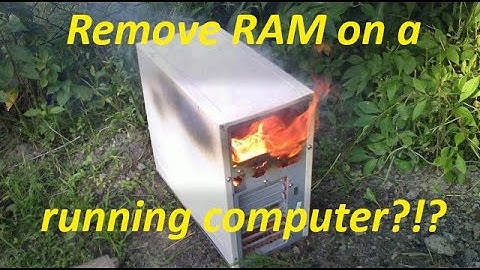 What happens when you remove RAM while the computer is running? #shorts