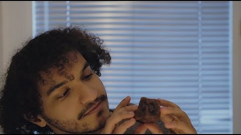 My First ASMR Video | Tapping & Scratching