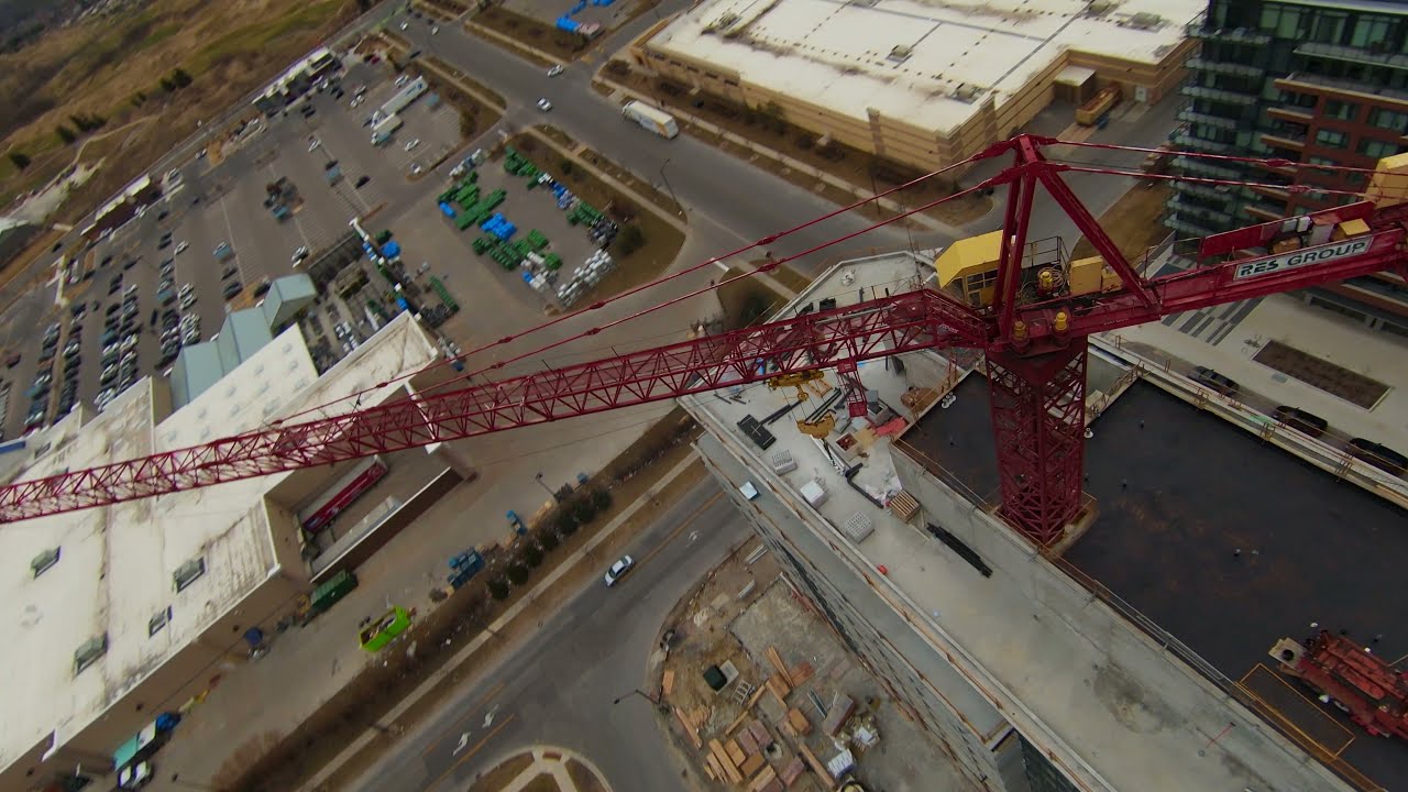 DJI FPV Drone | Flying Through Cranes! 4K Cinematic картинки