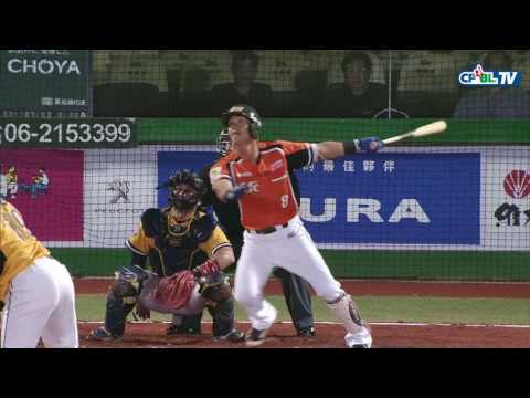 08/03 兄弟 vs 統一 一局下，羅國龍高飛犧牲打，帶有一分打點