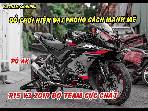 Yamaha R15 V3 2019 độ tem cực độc và đồ chơi mang phong cách mạnh mẽ hiện đại