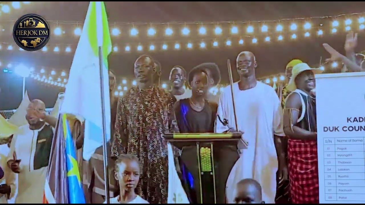 Jok Aguek performance at APT during  celebration of Kadiang Payam-Duk County 