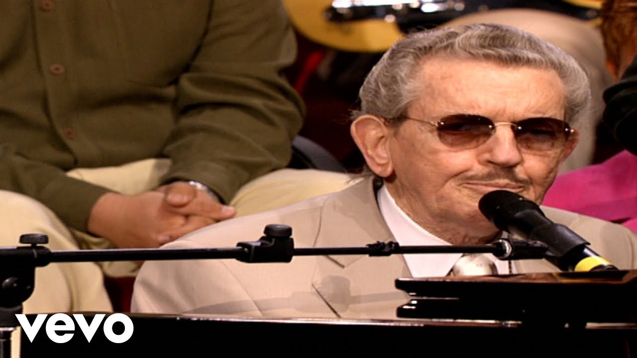 Bill & Gloria Gaither - Pass Me Not [Live] ft. Hovie Lister