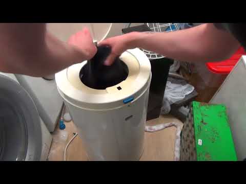 Review and Demonstration of Creda S202PW spin dryer