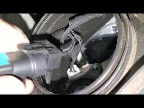 2014 - 2018 Ford Transit connect DIY headlight bulb replacement