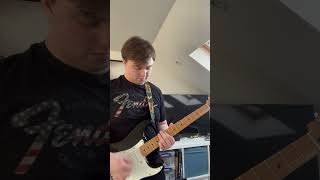 Using a delay pedal #guitar #guitardelay #music #guitarpedals #guitareffects