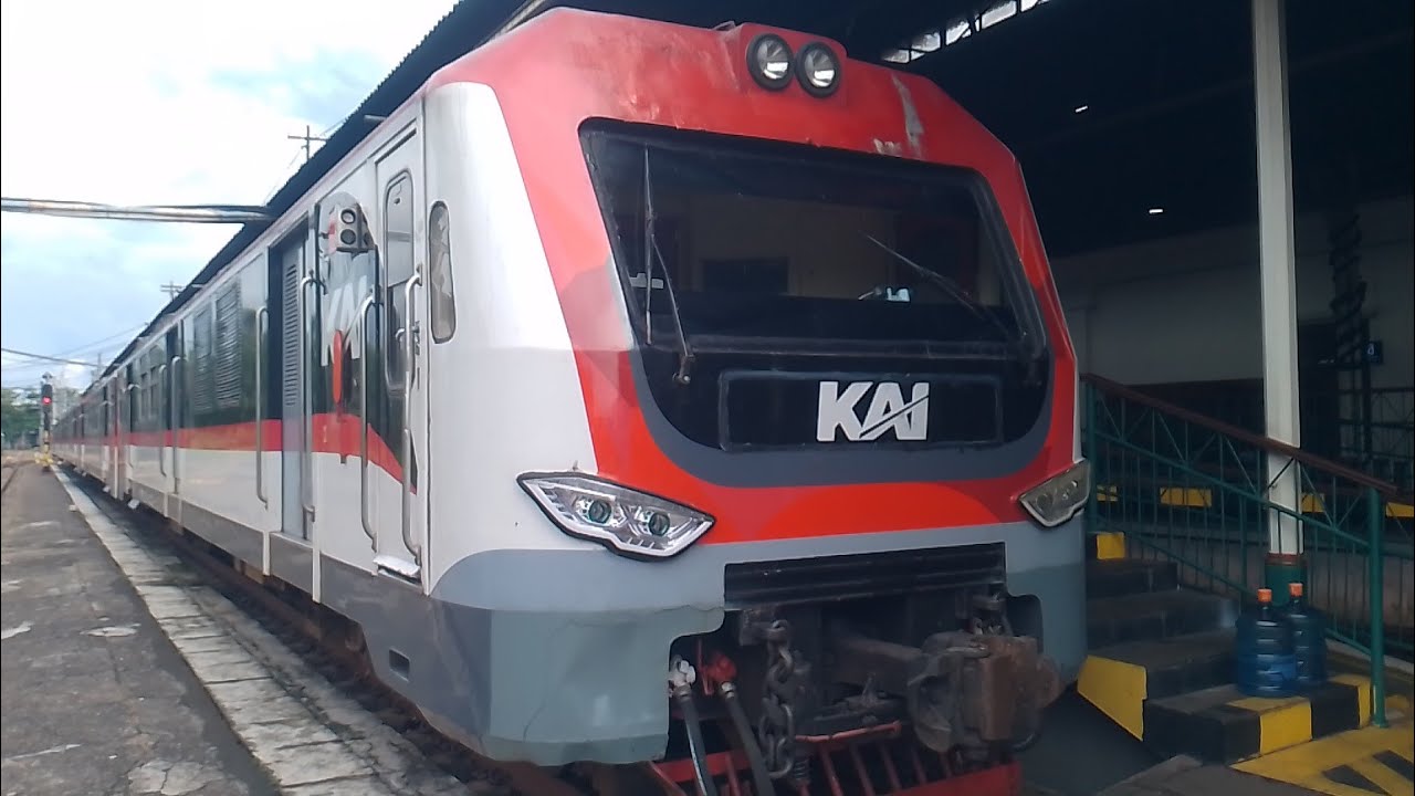 Hari Minggu Ada Loko RnB di Pagi Subuh dan naik KA Prameks ke Jogja ...