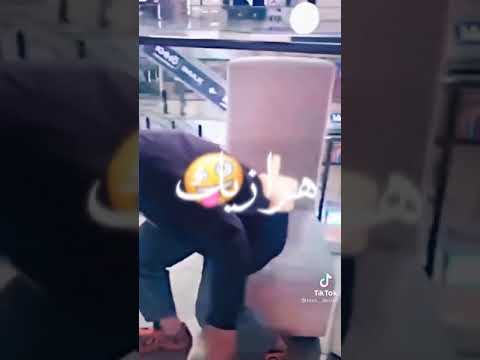وحبيبتي اللي مفيش منها
