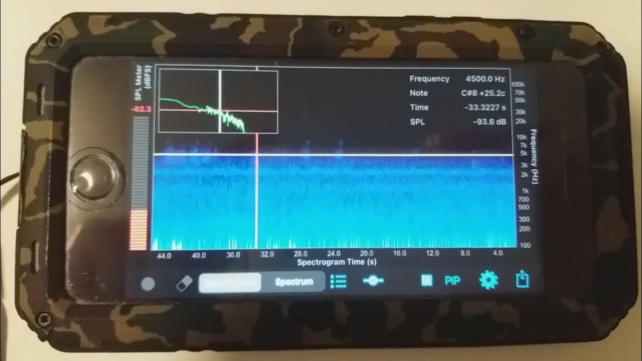 Playing back a sound recording, on the Ultrasonic Analyzer (iPhone) app