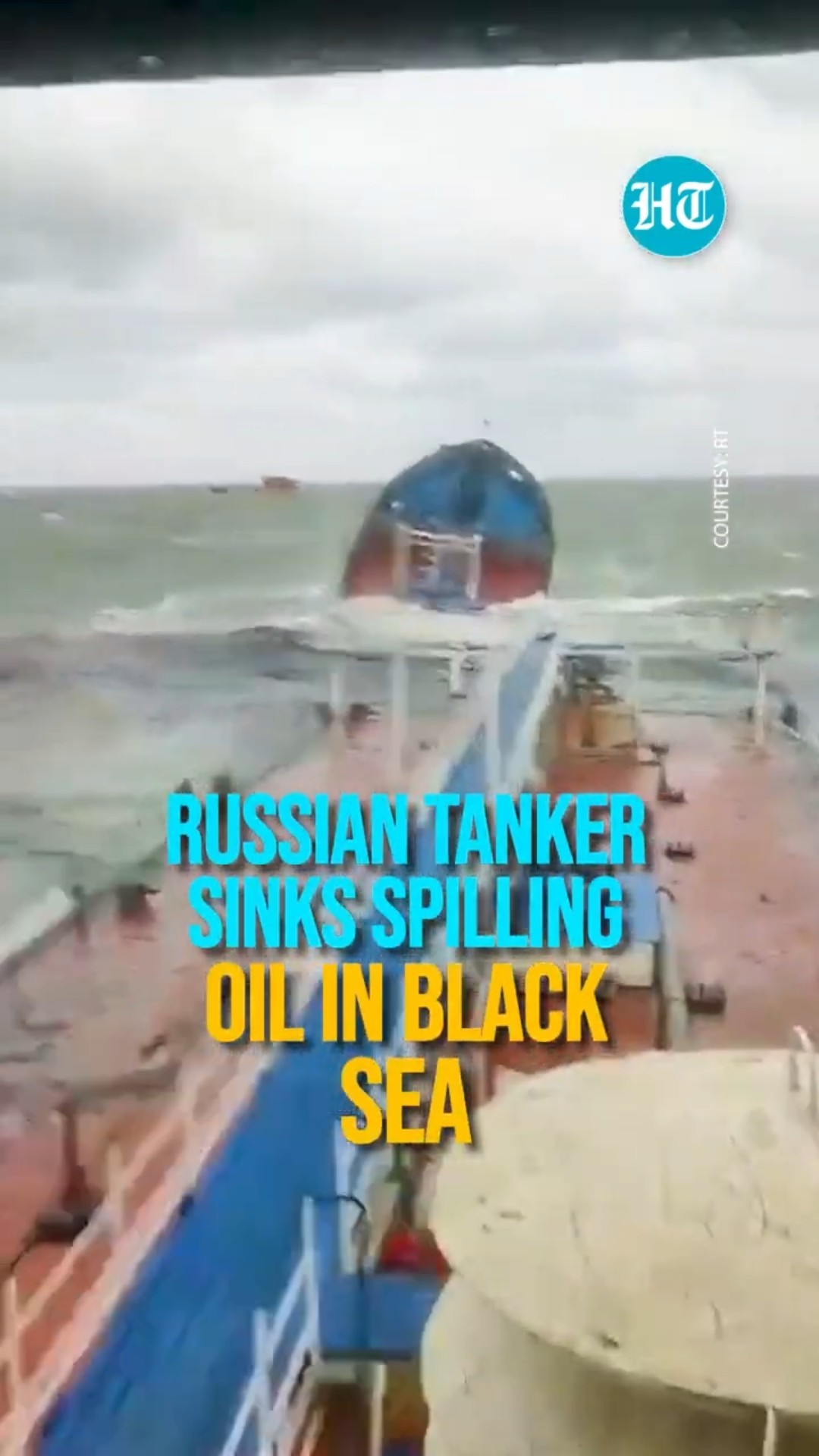 #Russian #Tanker Volgoneft-212 Sinks In #BlackSea Spilling 4,300 Tonnes Of #Oil | #Russia #news