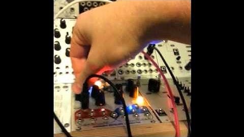 Turing Machine bytes expander under control voltage