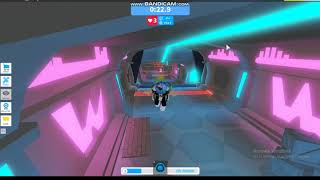 How To Get The Eggcentric Time Capsule Egg In Roblox.