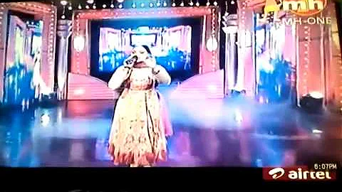 Sonali Dogra performed chap tilak at mh1 channel