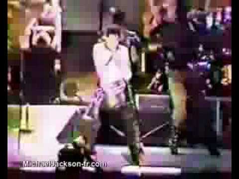 05. Heartbreak Hotel (Bad Tour Osaka 1987)