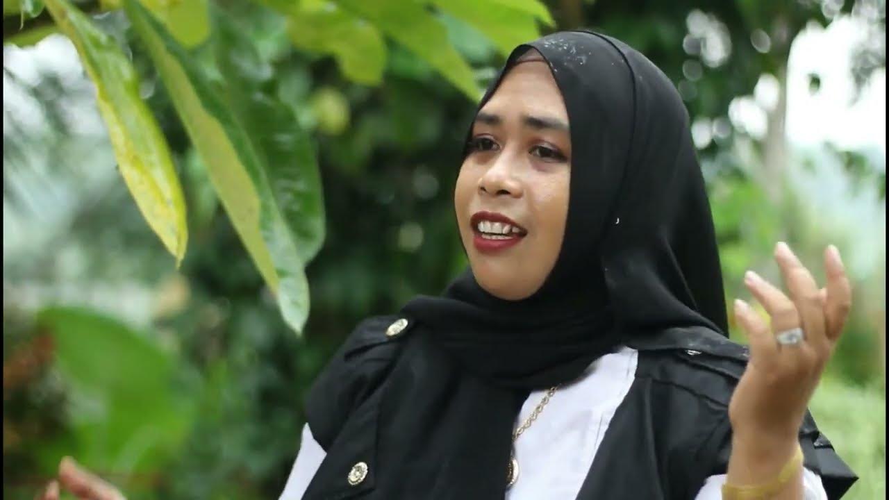 LEMBARAN BARU - Desy Ratnasari (Cover By Erni Fe Music) - YouTube