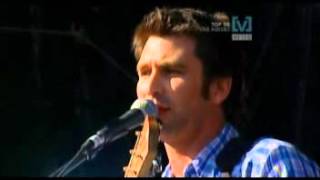 Video thumbnail of "Pete Murray - So Beautiful (Live At Wave Aid 2005)"