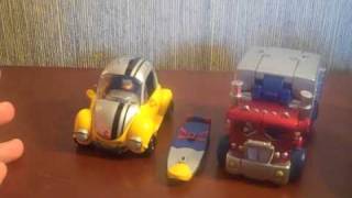 Review Donald Duck Holiday Vehicle Transformers Disney Label