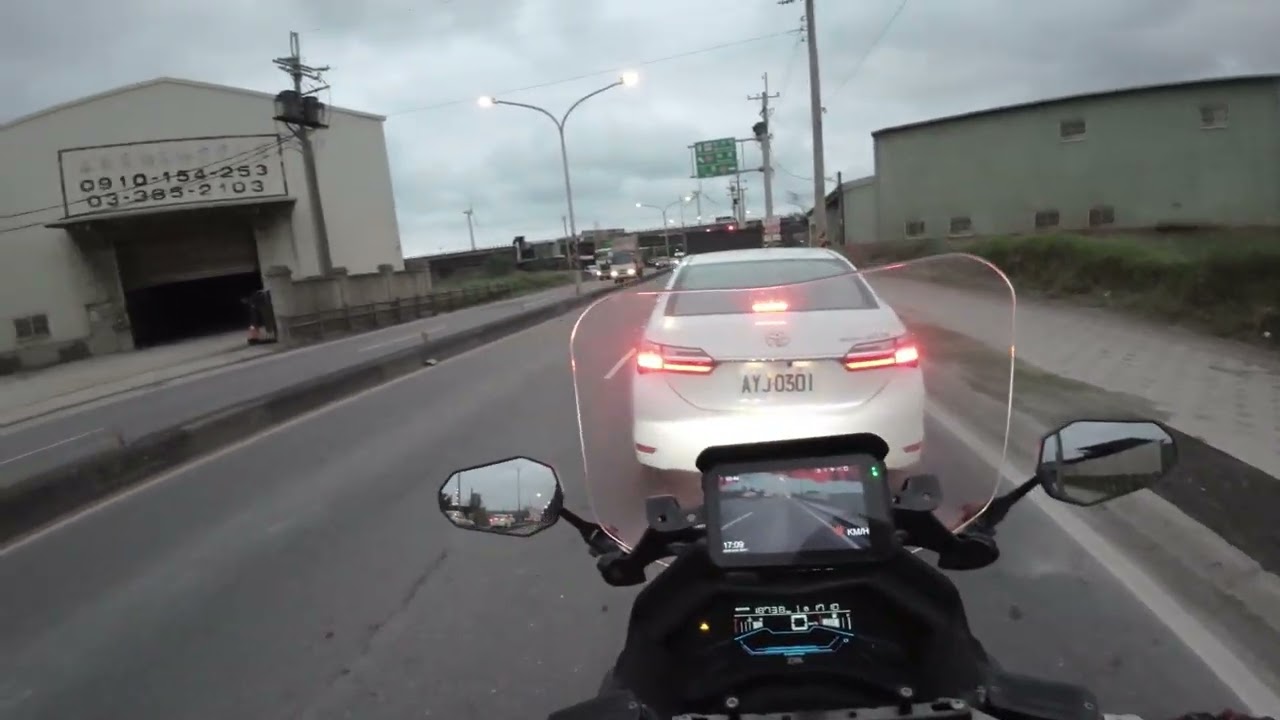 20251230 下班 憶如往常的觀音山隧道前跟下江子翠塞車 觀音⮕板橋 台61台⮕64 MAXSYM GTGT