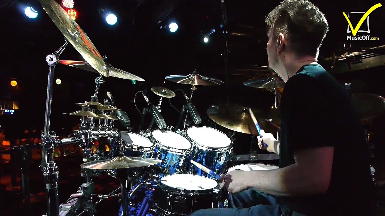 Gavin Harrison - Interview