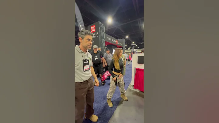 Booth babe at NRA gun show got mad skills