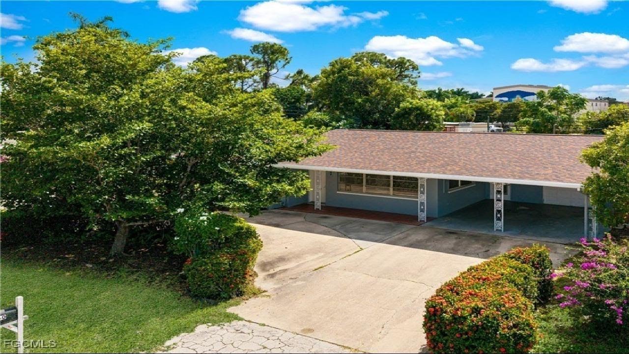 MCGREGOR GROVES Fort Myers Florida Homes and Real Estate for Sale | Under 300k