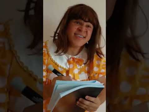 Rebeca interroga Katia pra tentar descobrir sobre a criatura misteriosa
