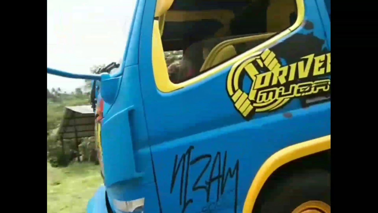 Kayu race truk  biru putra barokah cctv Ngawi  barat oyi 