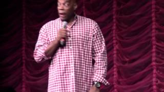 The Smooth Jazz Cruise West Coast 2013 : Alonzo Bodden on Dating Younger Women