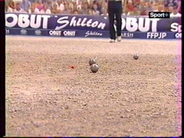 Miniature : Petanque - Finale championnats de France Triplettes 2003 Perpignan 1