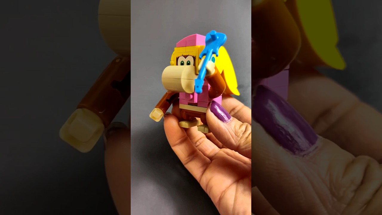 LEGO Dixie Kong at Jungle Jam Character 