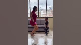 Bailando hasta ABAJO se me vio Jorgito Pie Grande Dayana Chevez