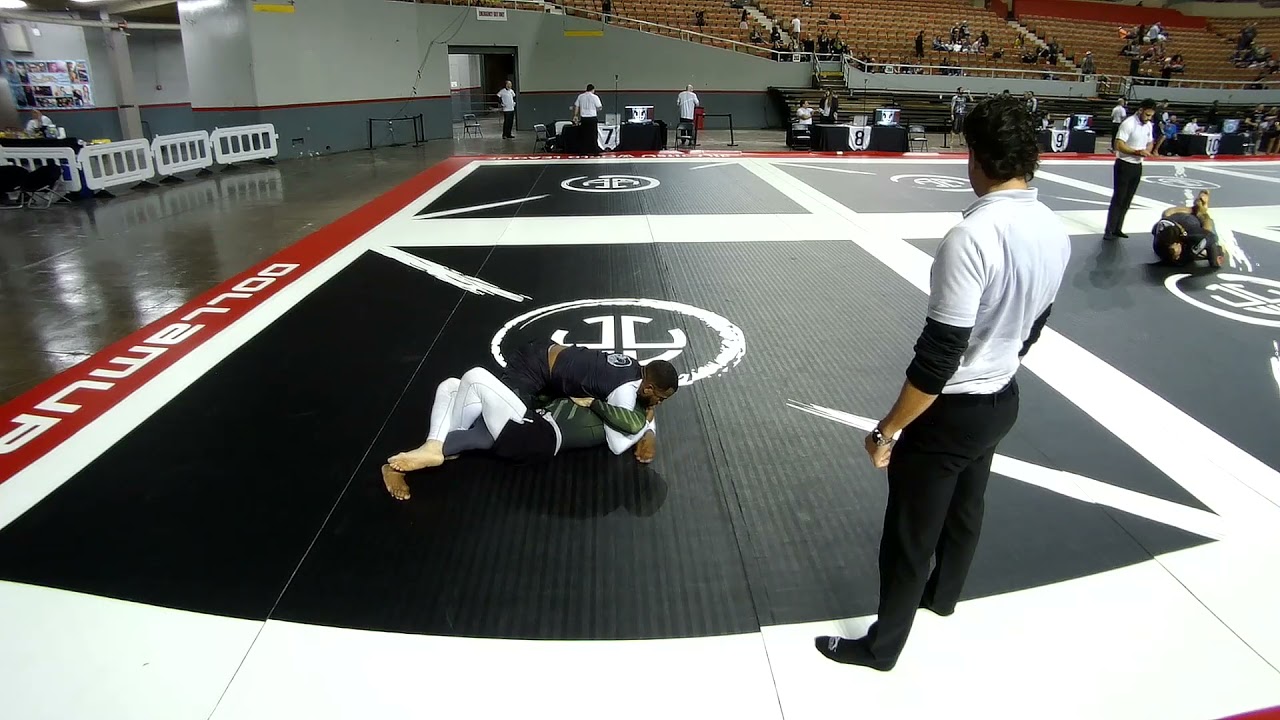 BJJ White Belt Watus Cooper wins by submission! - No-Gi, JJWL, Jiu Jitsu World League