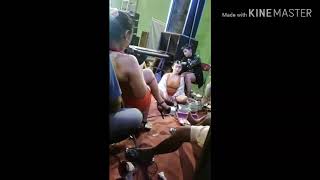 Ayu Cipluk di belakang Panggung