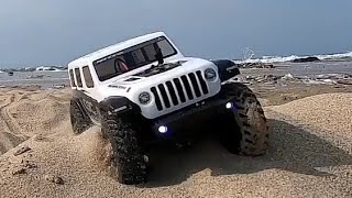 Axial SCX24 Jeep Wrangler Mini Rock Crawler RC 4WD Scale 1/24 2.4G. At Beach Trailer