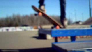 varial kickflip off ledge thingy