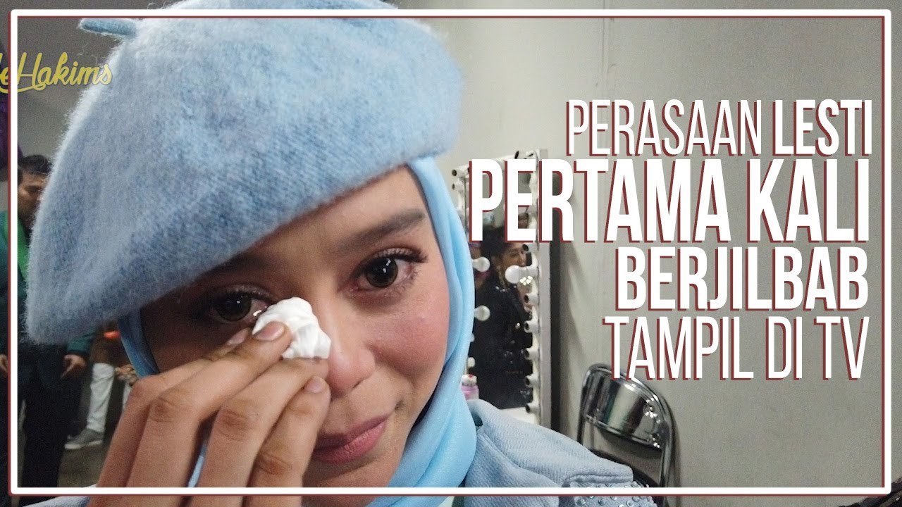 10 Pesona Lesty Kejora Yang Mantap Berhijab Cantiknya Natural